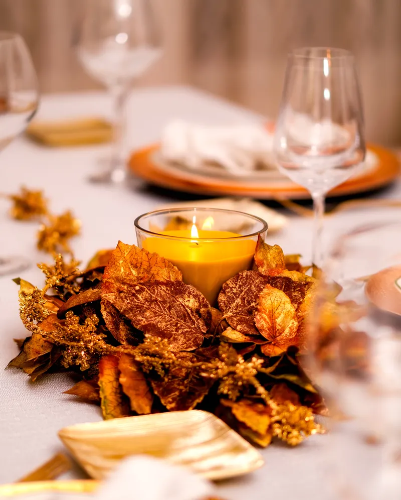 A cozy rustic fall wedding centerpiece